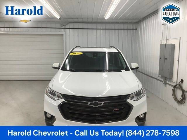 Used 2021 Chevrolet Traverse RS image 2