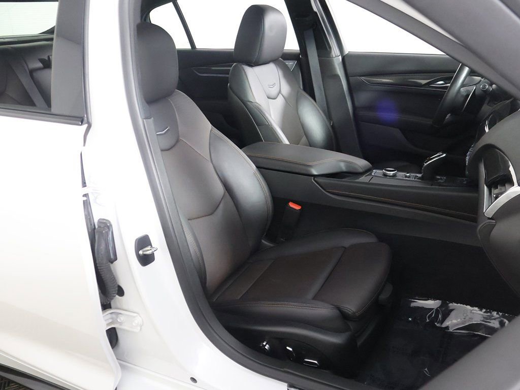 Used 2022 Cadillac CT5 Sport image 34