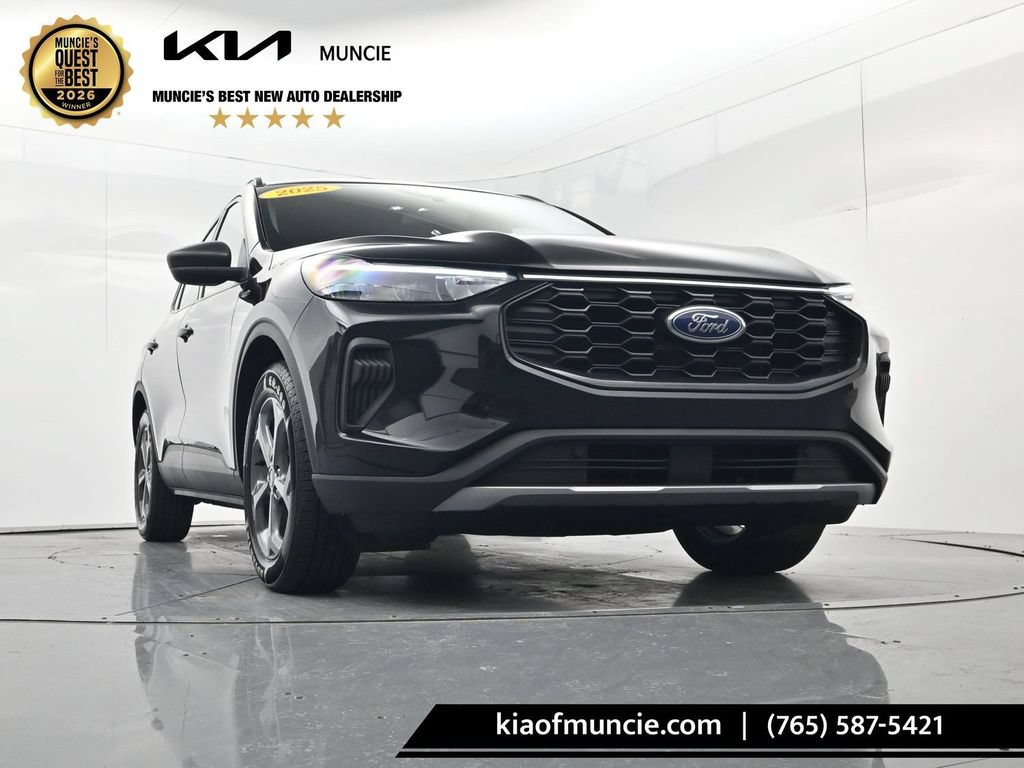 Used 2025 Ford Escape ST-Line FWD image 48