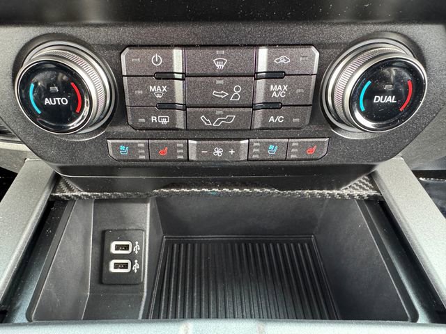 Used 2019 Ford F150 Raptor w/ Equipment Group 802A Luxury AWD/4WD image 29