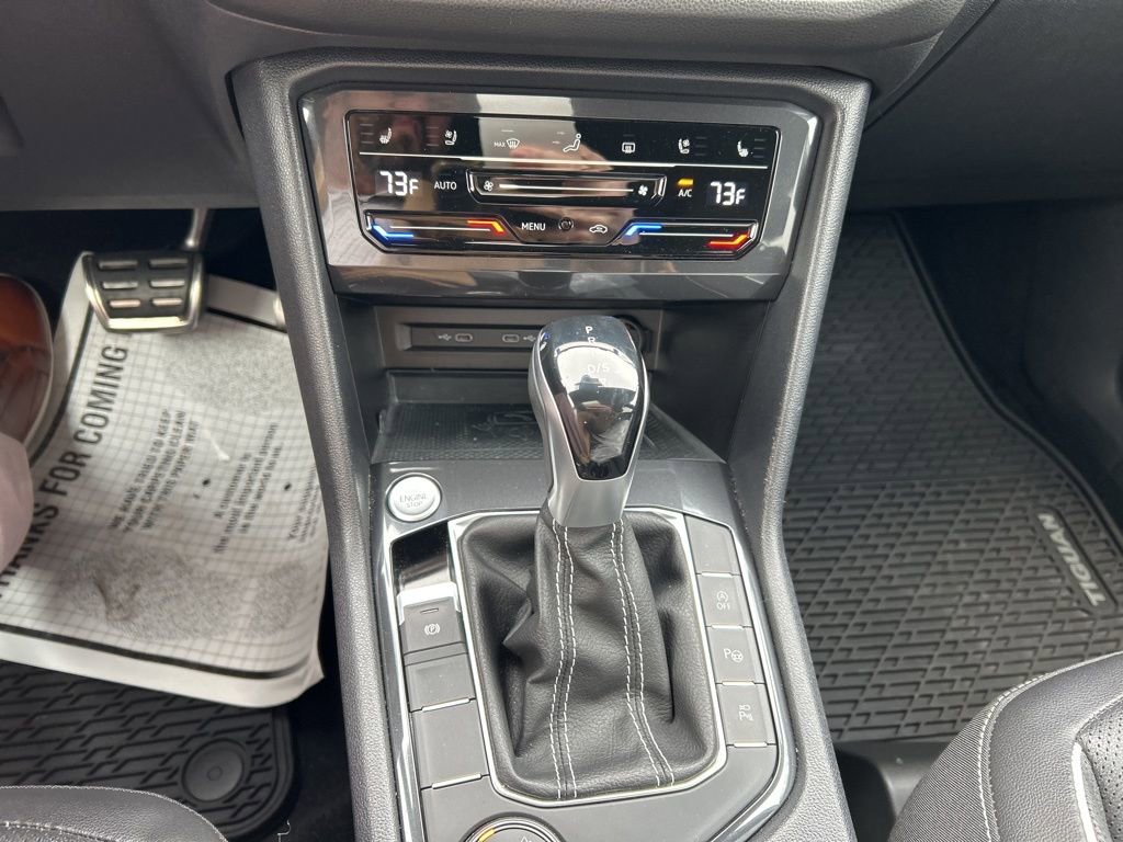 Used 2022 Volkswagen Tiguan SEL R-Line image 27