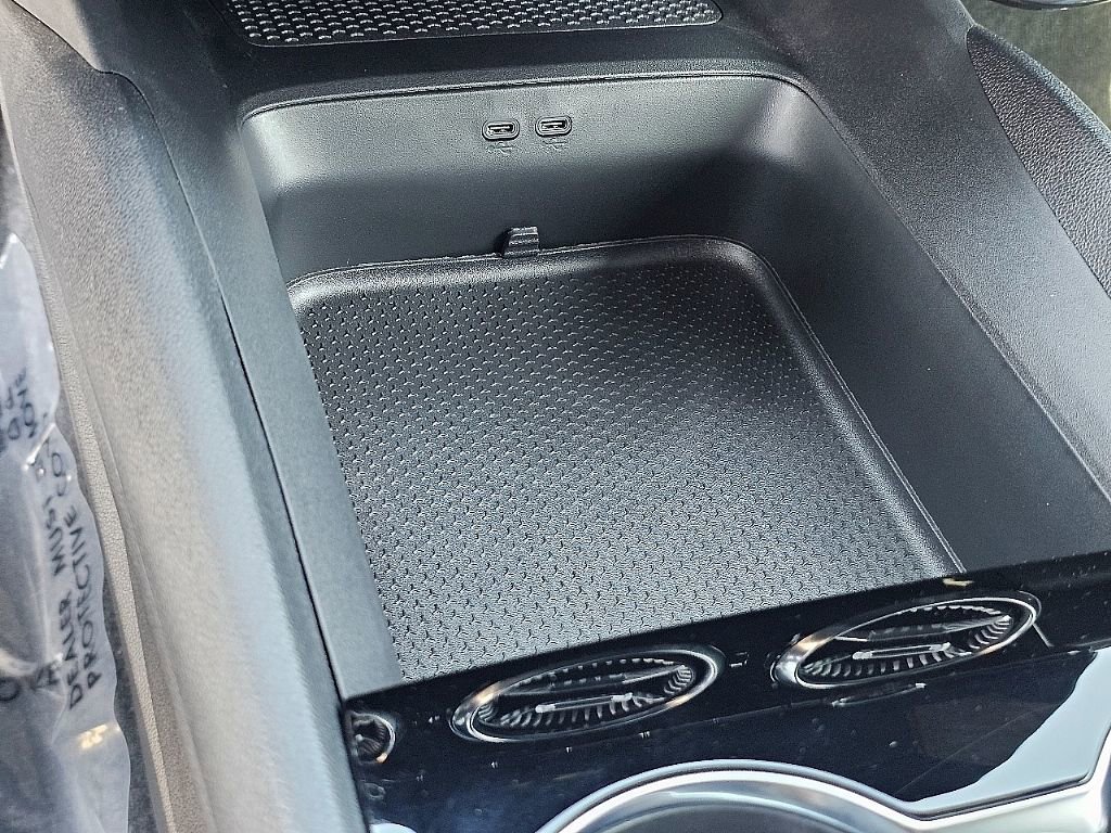 Used 2025 Chevrolet Blazer EV LT image 31