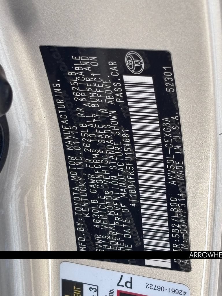 Used 2015 Toyota Camry XLE w/ Moonroof Package FWD image 34