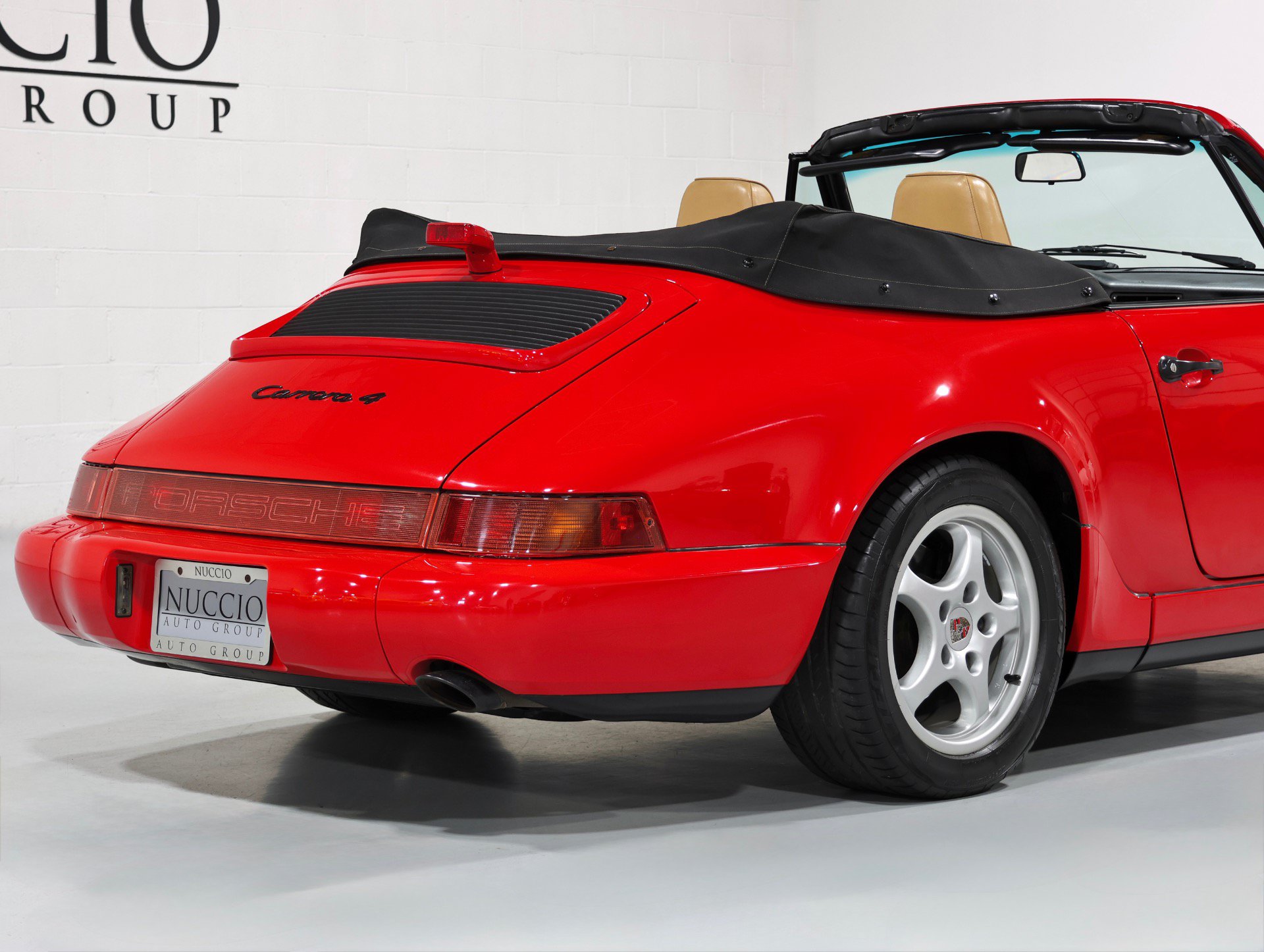Used 1990 Porsche 911 Carrera image 25