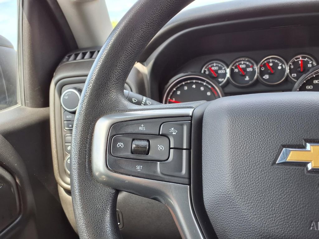 Used 2022 Chevrolet Silverado 1500 Custom w/ Safety Confidence Package AWD/4WD image 31