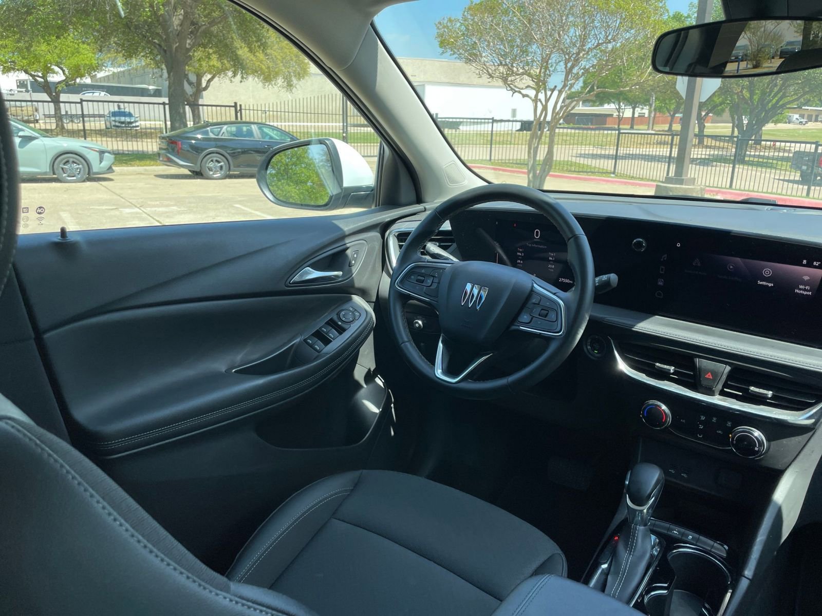 Used 2025 Buick Encore GX Preferred image 37