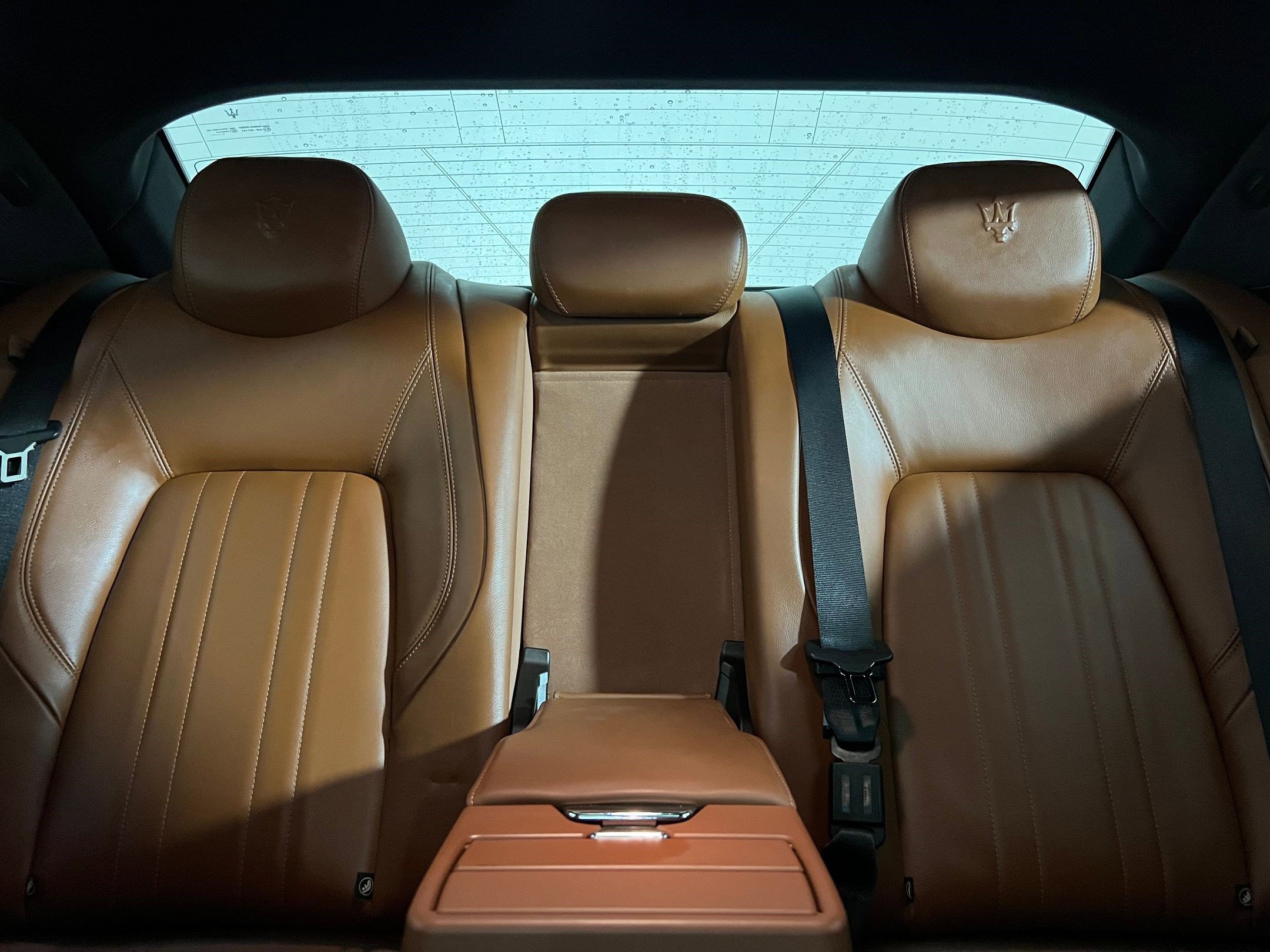 Used 2016 Maserati Ghibli image 32