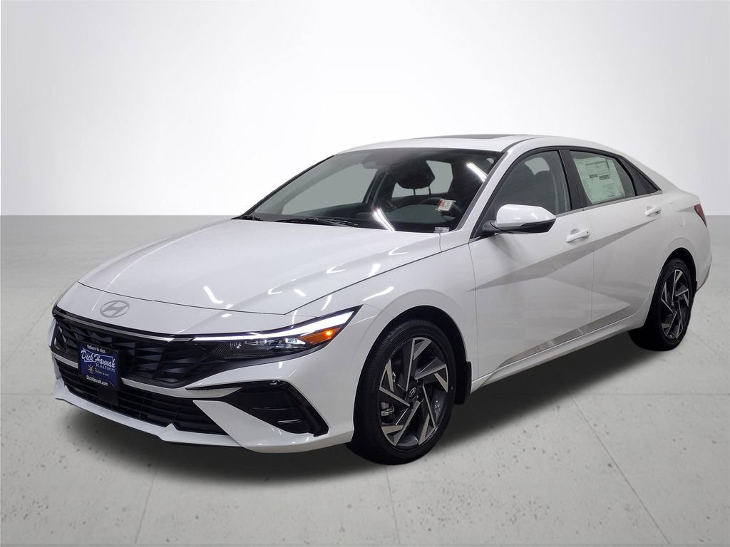 New 2026 Hyundai Elantra Limited image 2