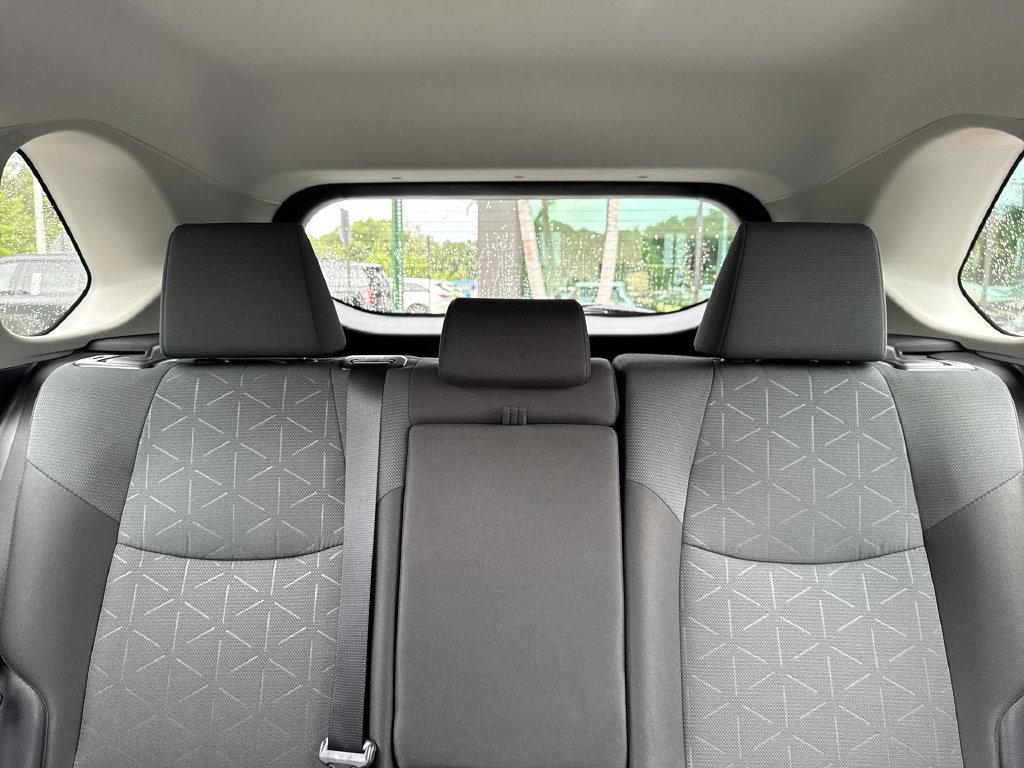 Used 2024 Toyota RAV4 XLE FWD image 18
