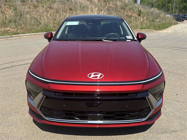 New 2025 Hyundai Sonata Limited image 8