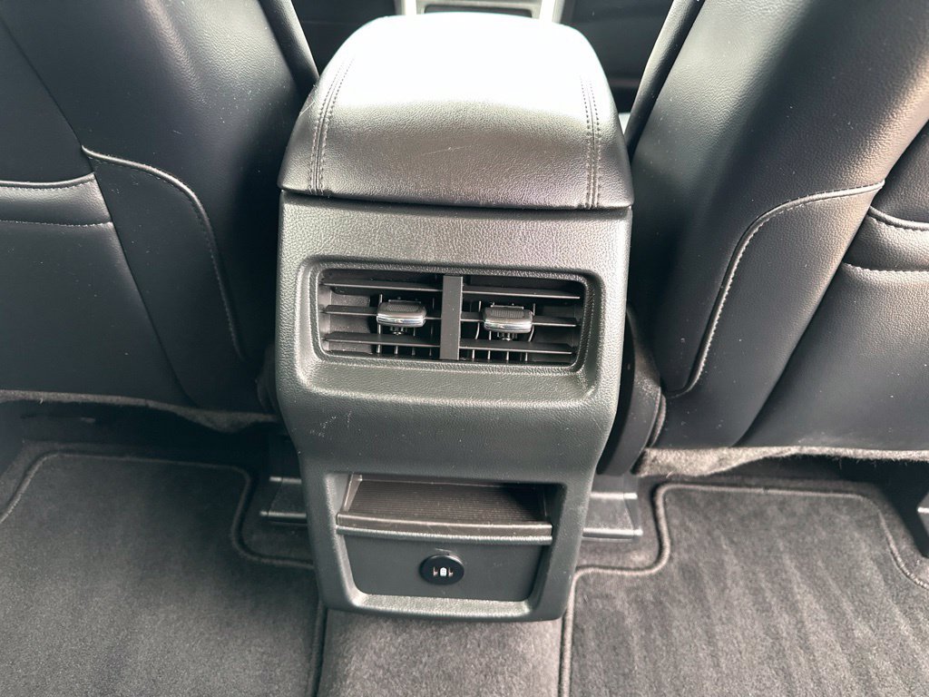 Used 2024 Ford Edge SEL AWD/4WD image 27