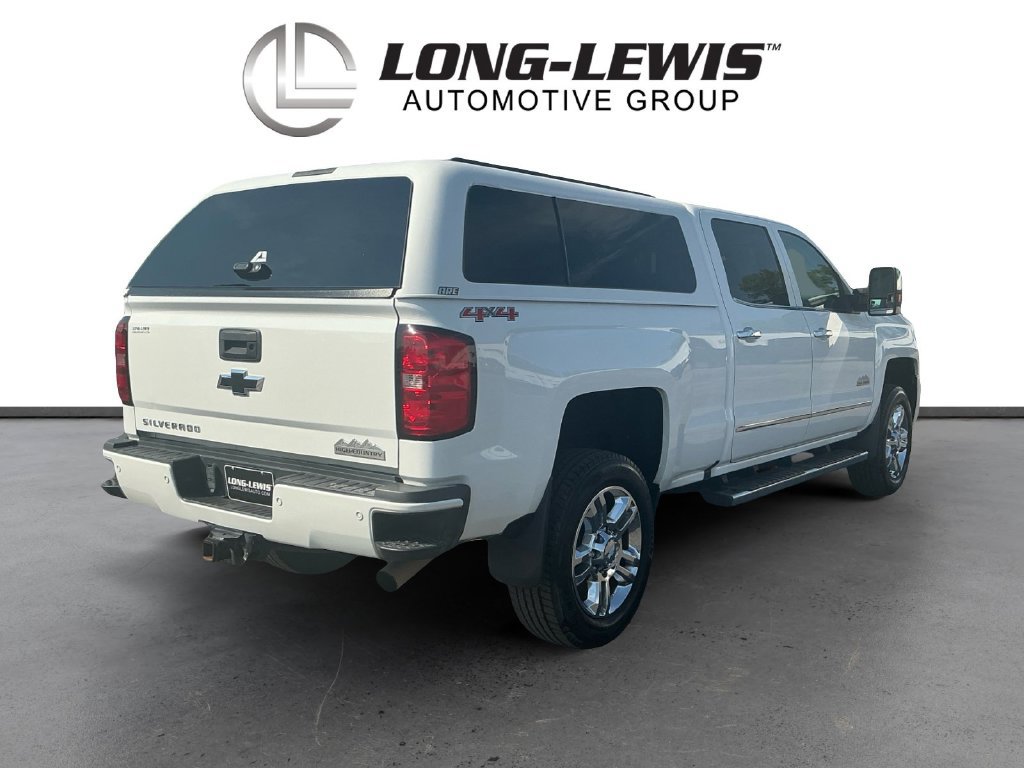 Used 2016 Chevrolet Silverado 2500 High Country w/ High Country Premium Package AWD/4WD image 7