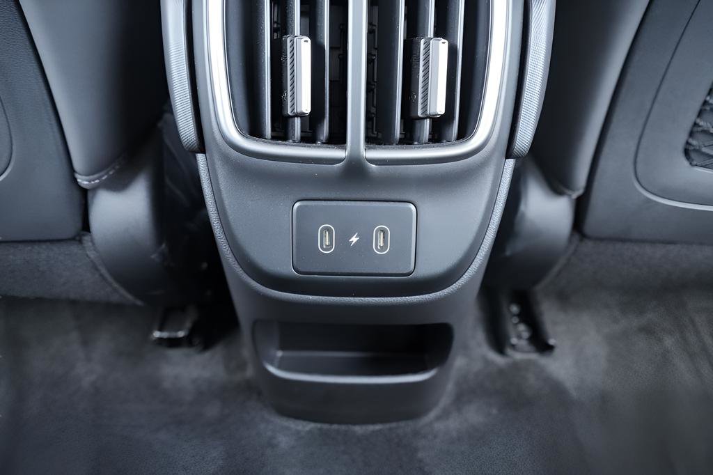 Used 2024 Hyundai Ioniq 6 SEL AWD/4WD image 18