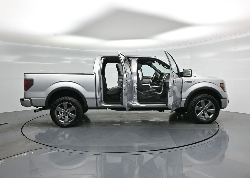 Used 2014 Ford F150 FX4 w/ Equipment Group 402A Luxury AWD/4WD image 4