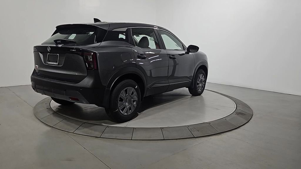 New 2026 Nissan Kicks S image 5