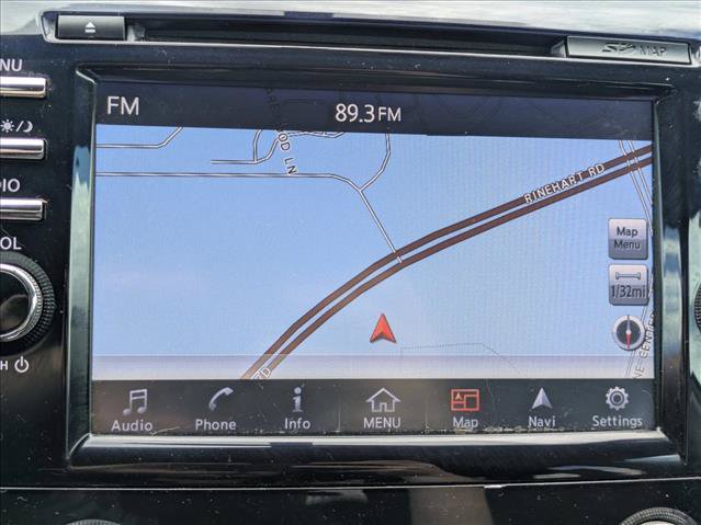 Used 2018 Nissan Murano SV w/ Premium Package FWD image 13