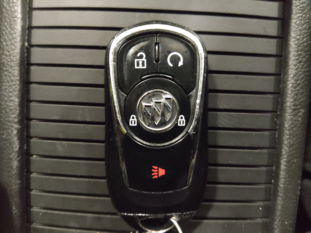 Used 2022 Buick Encore Preferred w/ Safety Package AWD/4WD image 32