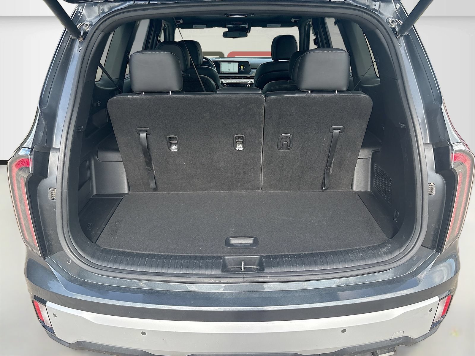 Used 2023 Kia Telluride EX X-Line AWD/4WD image 28