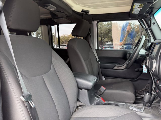 Used 2016 Jeep Wrangler Unlimited Sport w/ Max Tow Package image 19