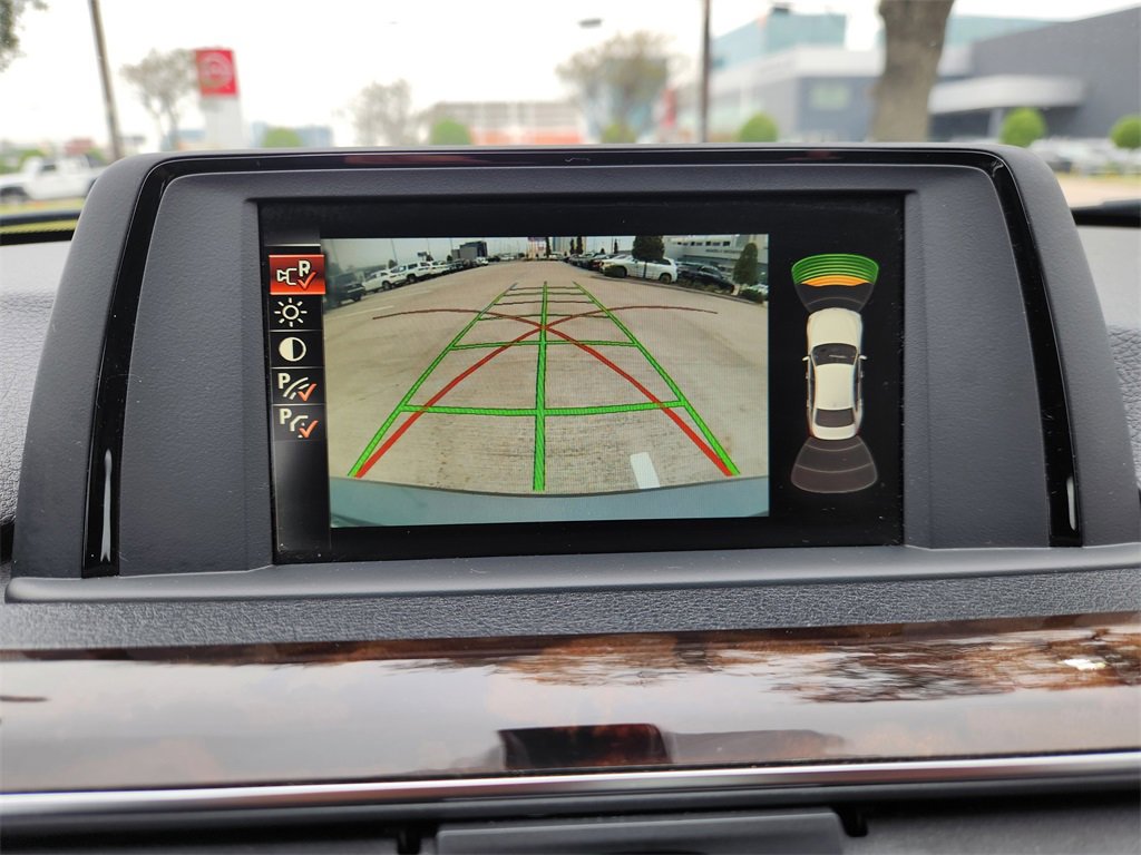 Used 2016 BMW 320i Sedan image 17