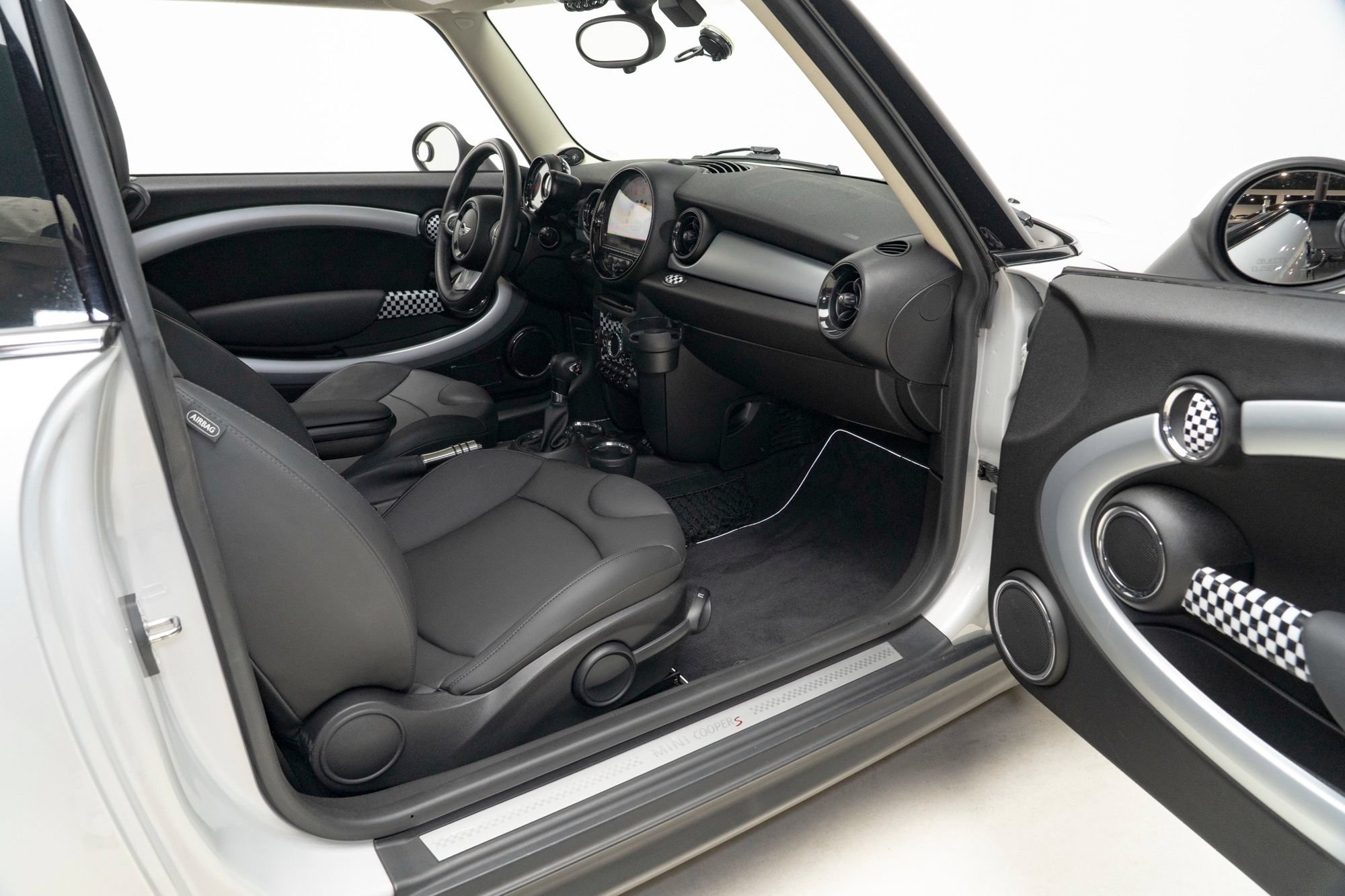 Used 2013 MINI Cooper S FWD image 69