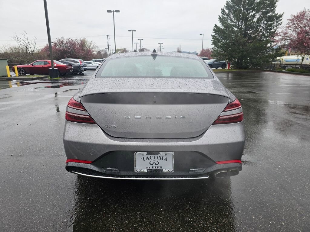 Used 2023 Genesis G70 2.0T image 6