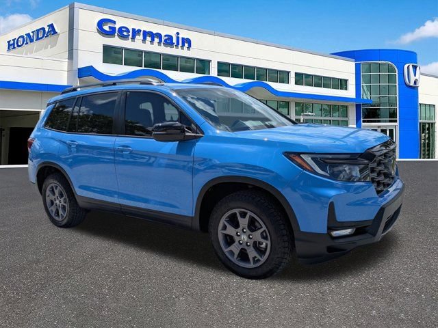 Certified 2024 Honda Passport TrailSport image 3