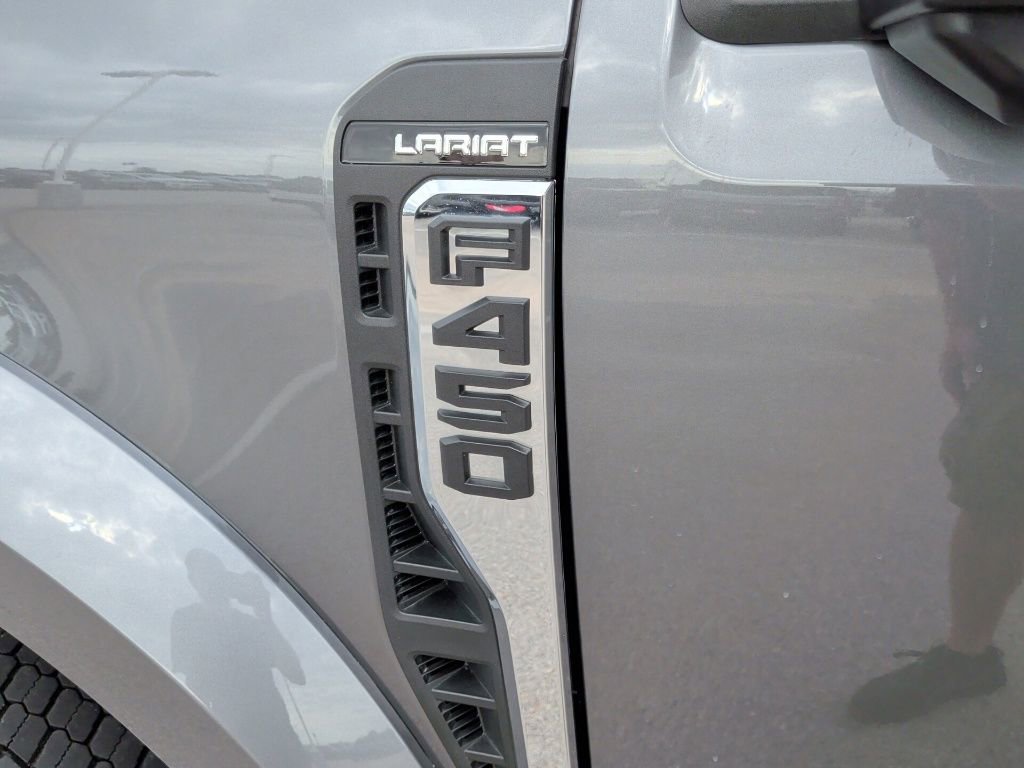 Used 2026 Ford F450 Lariat w/ FX4 Off-Road Package image 51