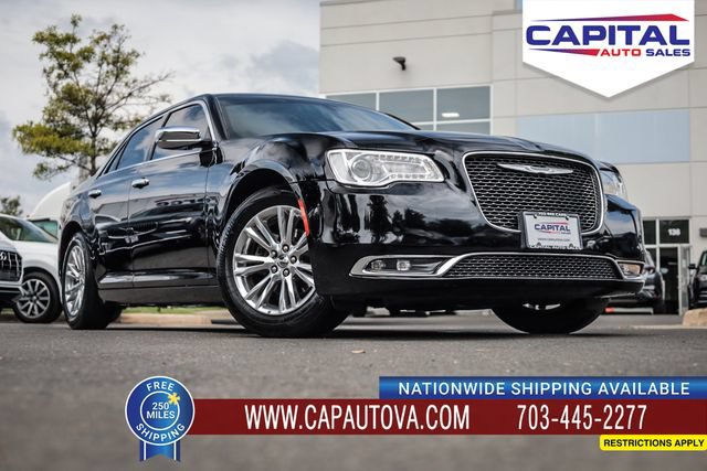 Used 2015 Chrysler 300 C RWD image 1