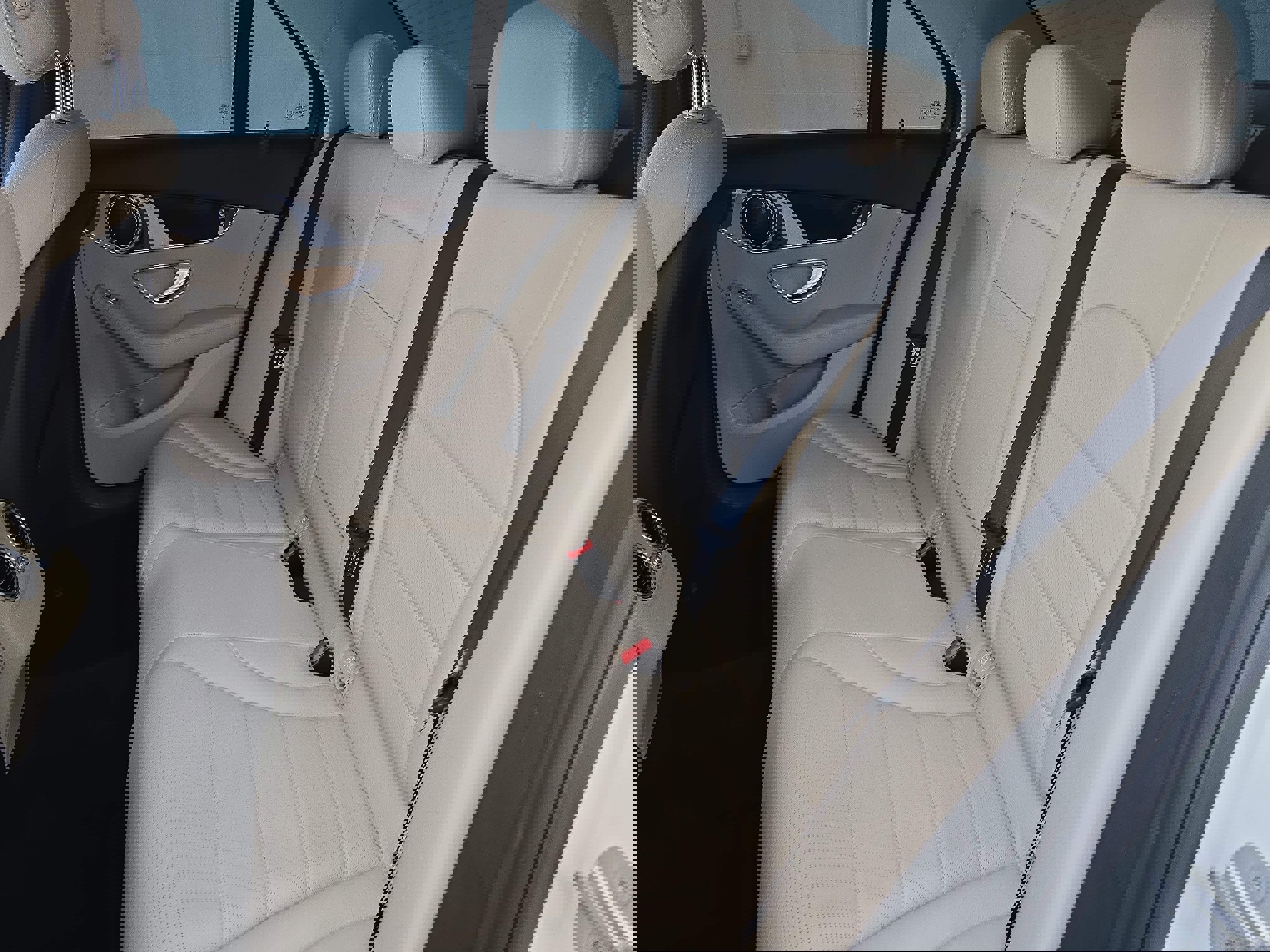 Used 2020 Mercedes-Benz C 300 Sedan image 14