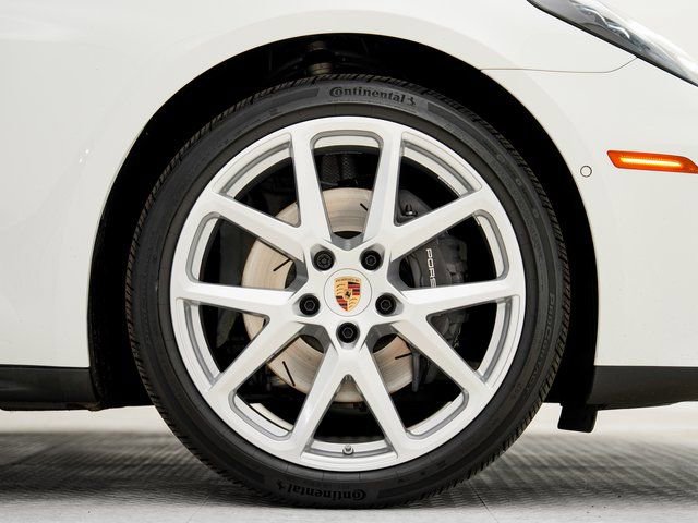 Certified 2024 Porsche Panamera 4 image 29