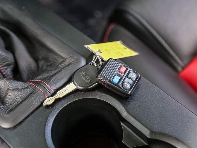 Used 2007 Ford Mustang Shelby GT500 RWD image 39