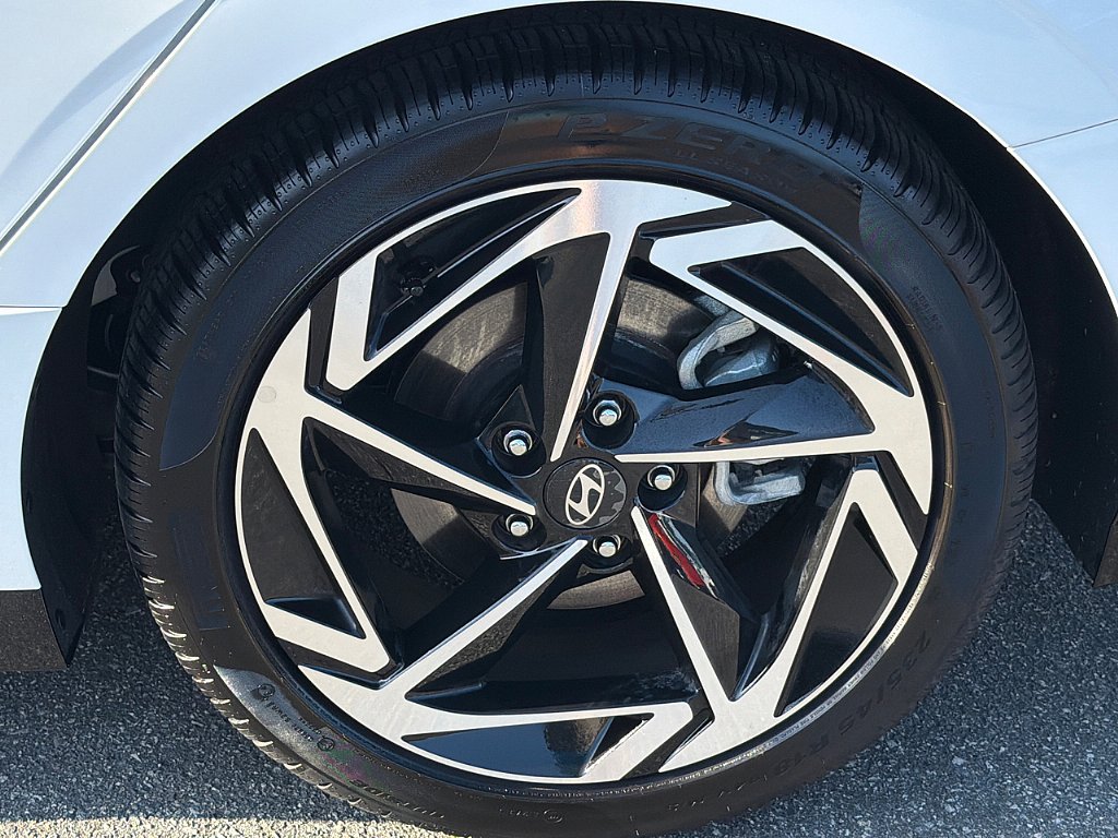 Certified 2025 Hyundai Sonata SEL image 5