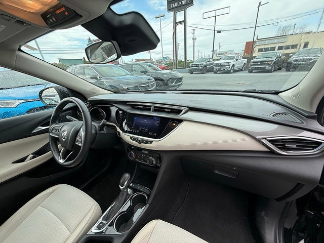 Used 2020 Buick Encore GX Preferred w/ Cold Weather Comfort Package image 18