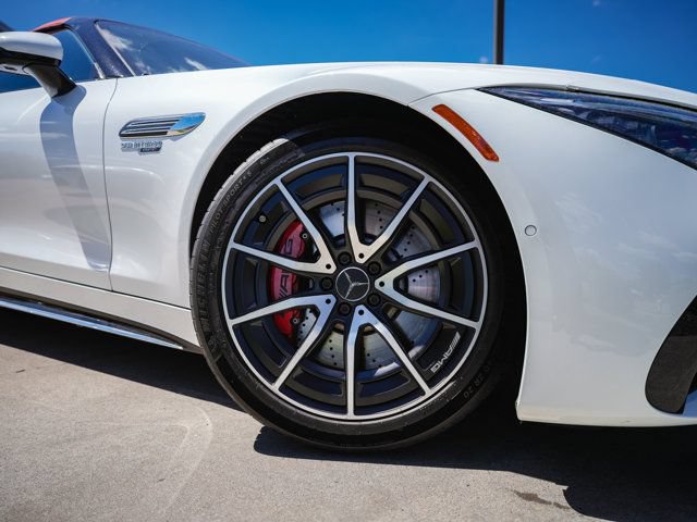 Certified 2023 Mercedes-Benz SL 55 AMG 4MATIC w/ Driver Assistance Package image 3