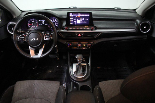 Used 2022 Kia Forte LXS image 22