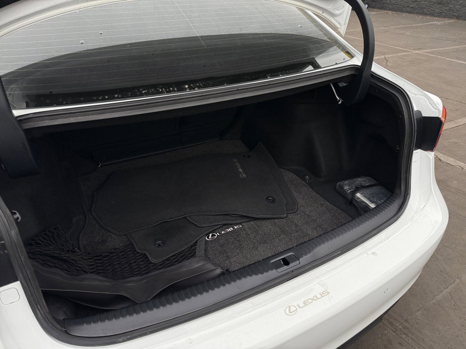 Used 2019 Lexus IS 300 image 21