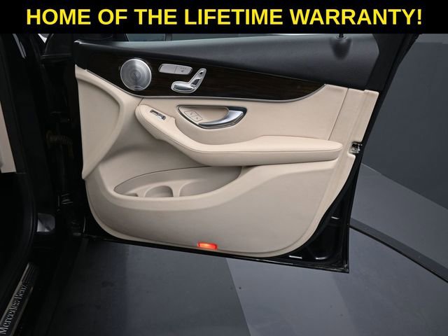 Used 2016 Mercedes-Benz GLC 300 4MATIC image 48