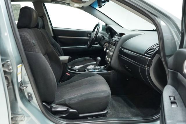 Used 2009 Mitsubishi Galant ES image 32