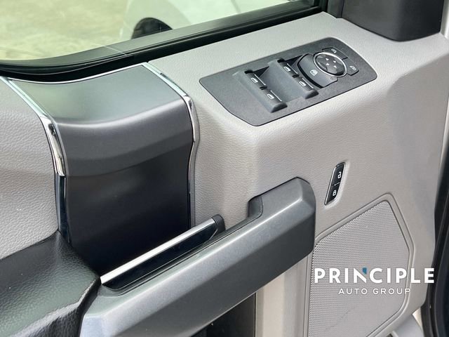 Used 2018 Ford F150 XLT w/ Equipment Group 302A Luxury image 15