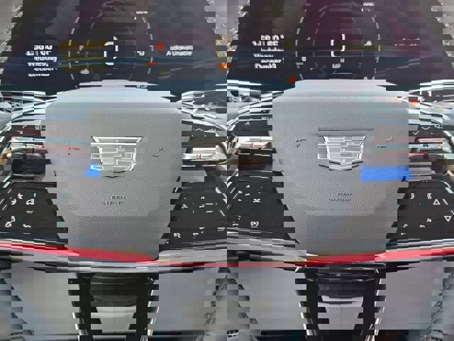 New 2026 Cadillac Optiq Sport 1 w/ LPO, Floor Liner Package image 17