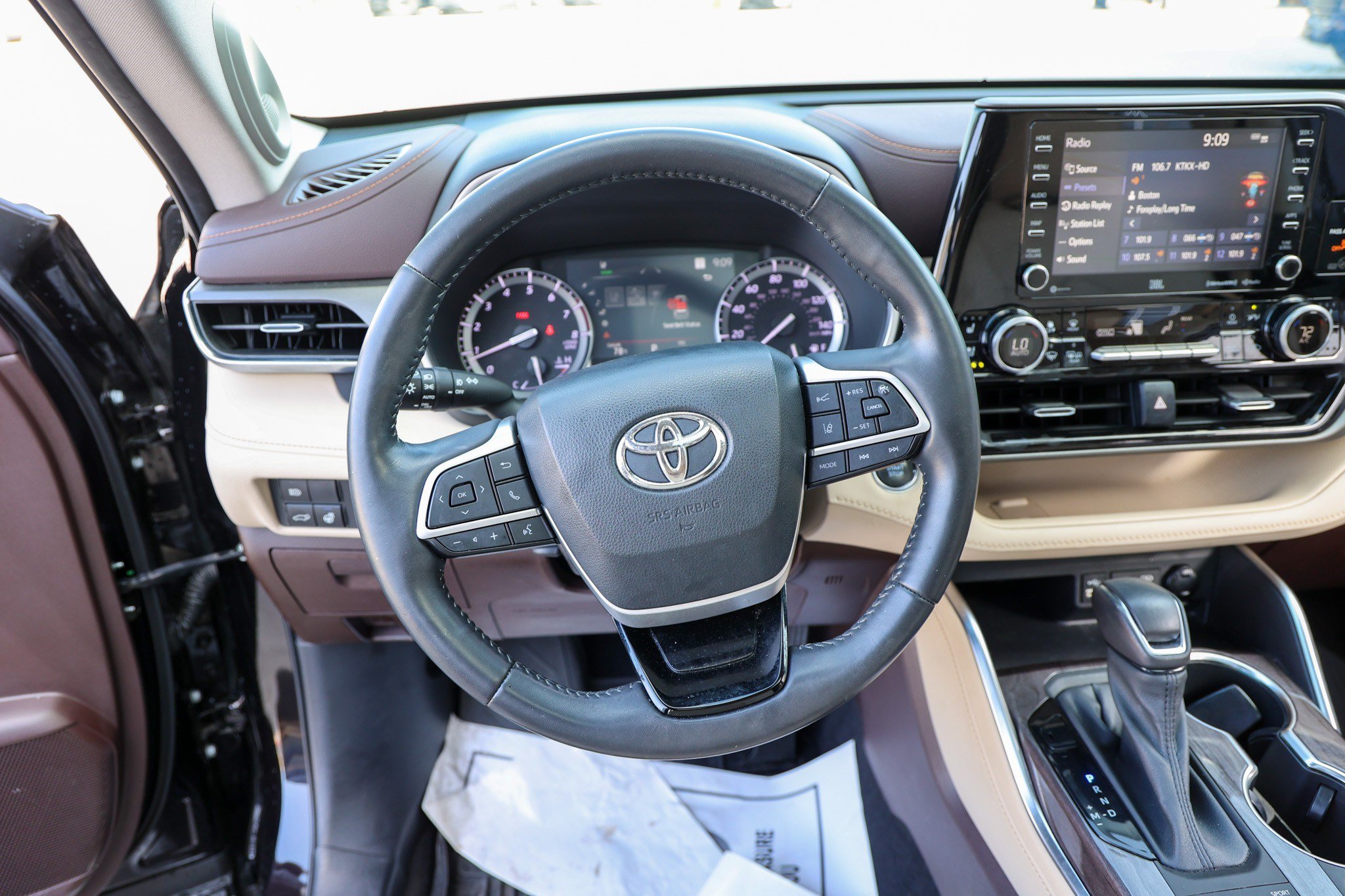 Used 2022 Toyota Highlander Limited AWD/4WD image 49