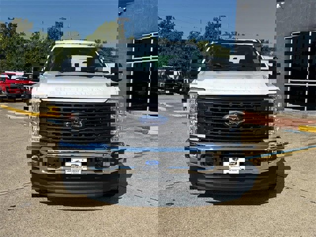 New 2026 Ford F350 XL image 2