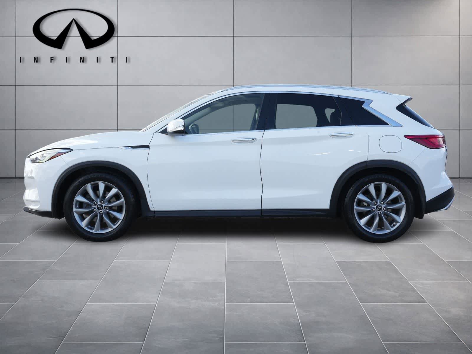 Used 2020 INFINITI QX50 Luxe w/ Navigation Package AWD/4WD image 4