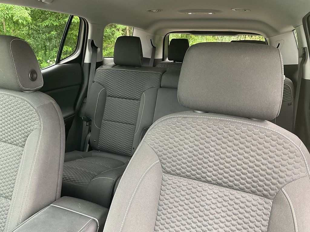 Used 2019 GMC Acadia SLE FWD image 13