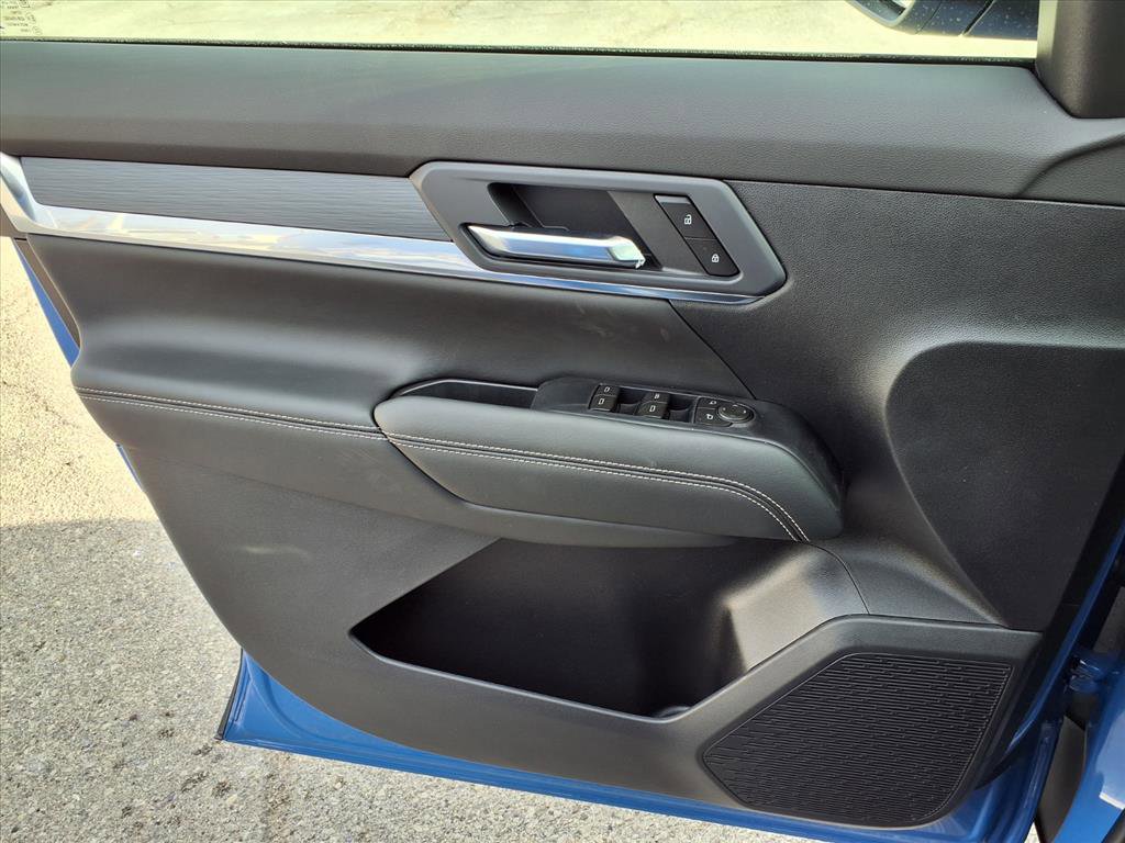 New 2026 GMC Terrain Elevation w/ Black Edition image 13