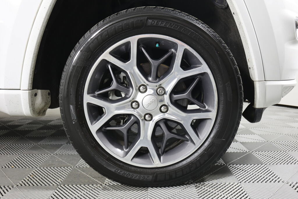 Used 2019 Jeep Grand Cherokee Overland image 6