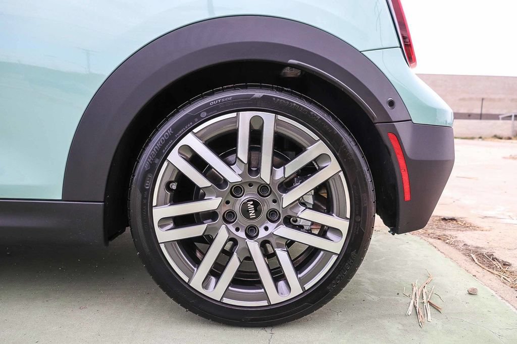 Used 2026 MINI Cooper S FWD image 19