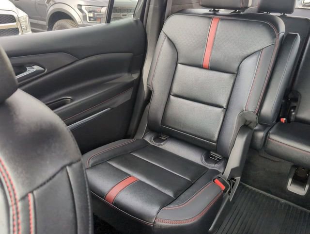 Used 2025 Chevrolet Traverse RS w/ LPO, Floor Liner Package image 12