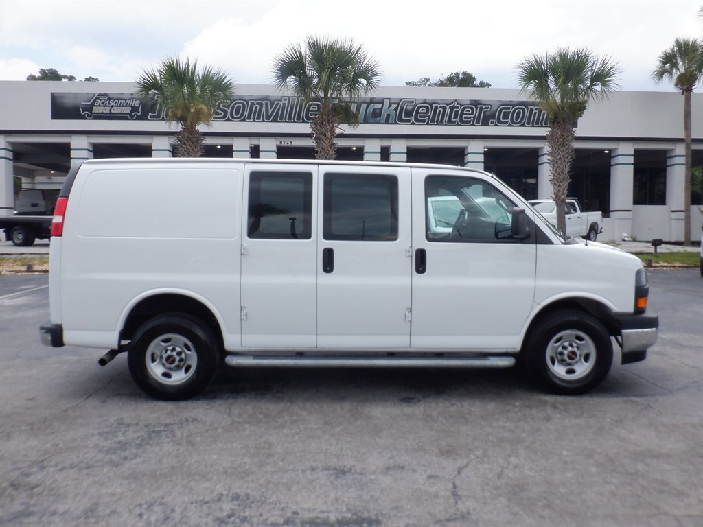 Used 2023 GMC Savana 2500 G2500 w/ Driver Convenience Package image 1